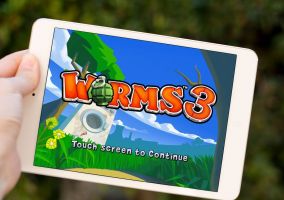 iPad Mini y Worms 3